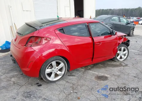 2013 Hyundai Veloster Base W/Black z USA, uszkodzony, nr VIN KMHTC6AD6DU179700